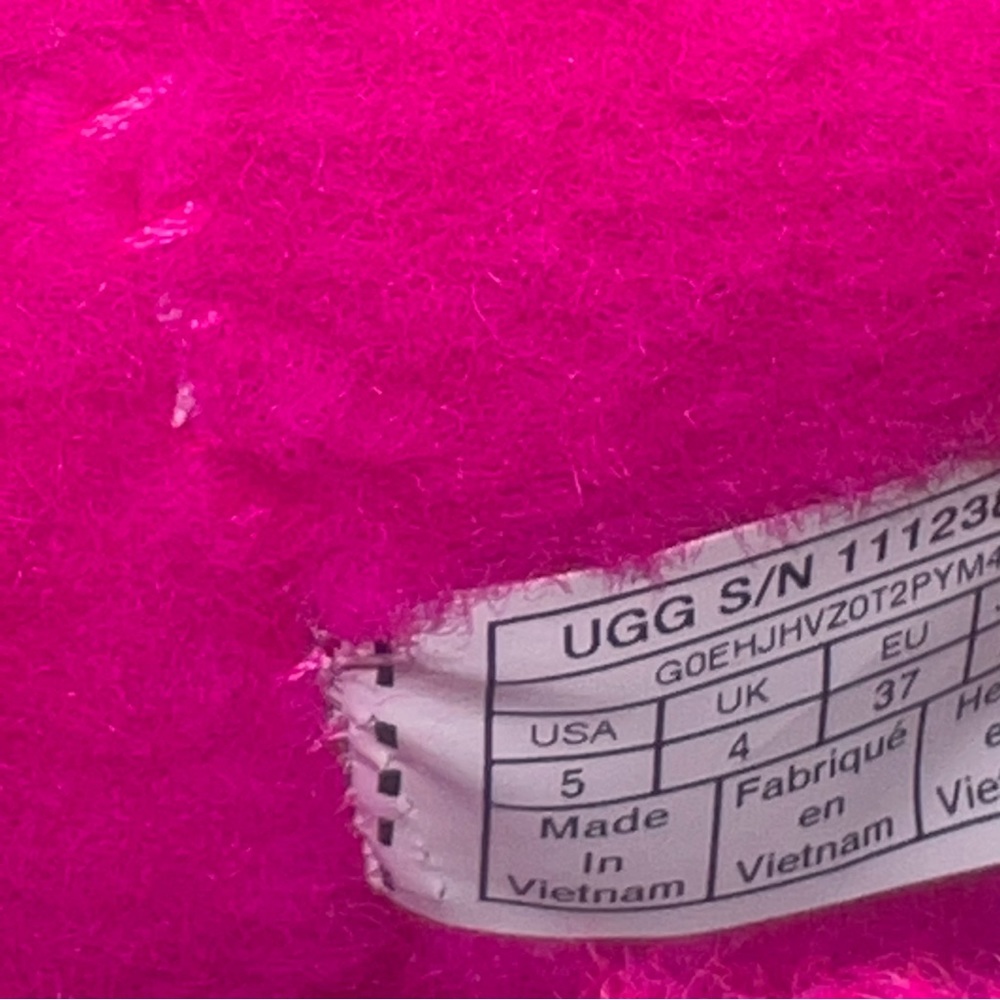 UGG Classic Clear Mini Boot - Picture 6 of 7